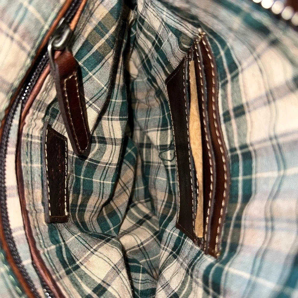 Wild West Classic Brown Leather Messenger Bag. Made in Losangeles